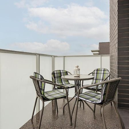 Trendy & Spacious 3-Room Apartament Warsaw Wilanow By Noclegi Renters المظهر الخارجي الصورة