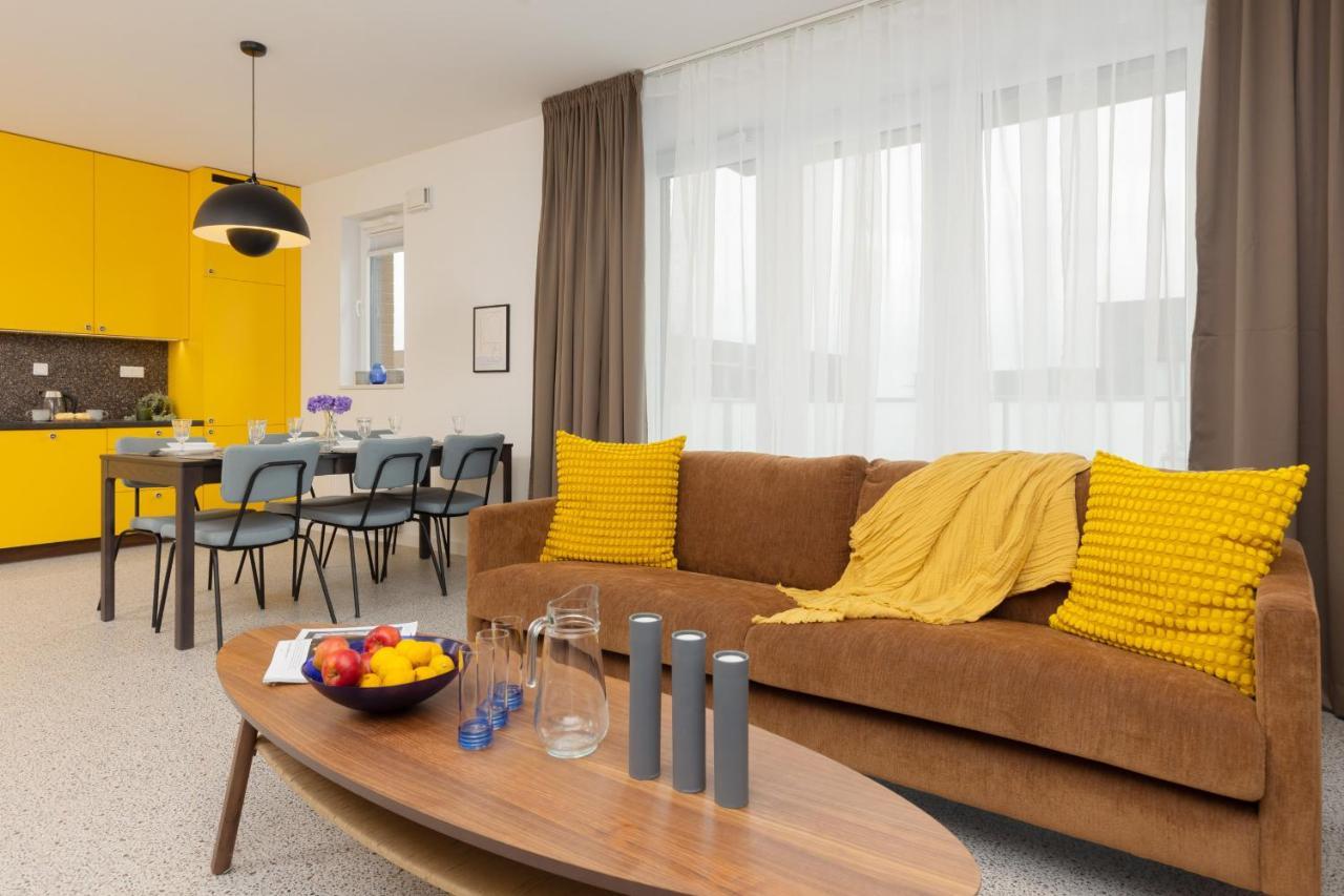 Trendy & Spacious 3-Room Apartament Warsaw Wilanow By Noclegi Renters المظهر الخارجي الصورة